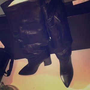 Black knee high slouchy boots w/heel